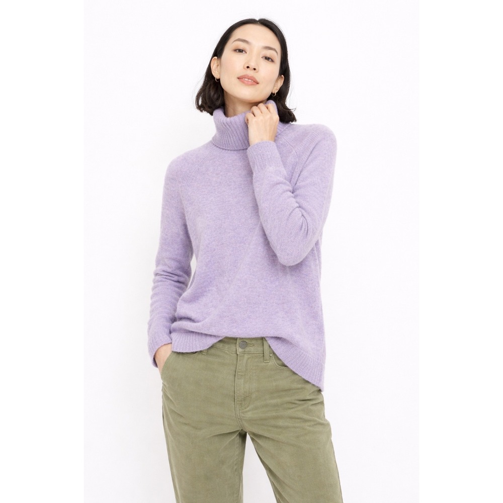 J. Crew Turtleneck‎ Sweater Supersoft Yarn Purple Women's Medium